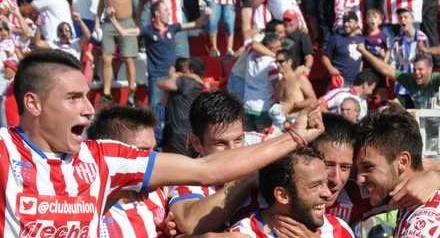 Unión festejo clásico