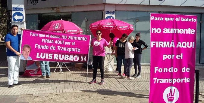 Juntan firmas contra el aumento del boleto de colectivo