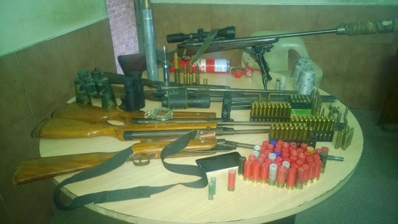 Secuestraron un arsenal de armas y proyectiles de guerra