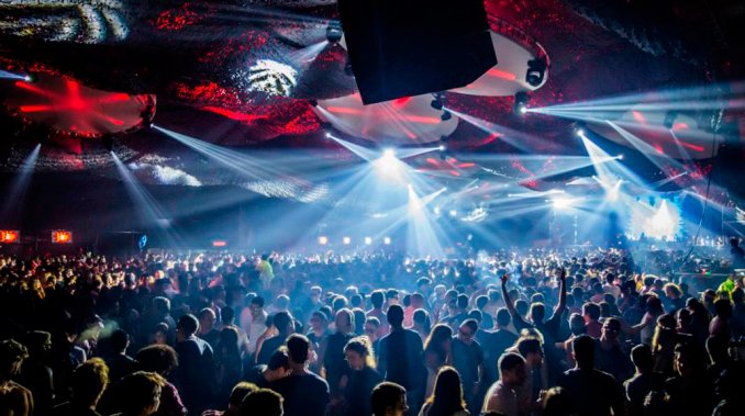 La Justicia prohibió las fiestas nocturnas en boliches porteños