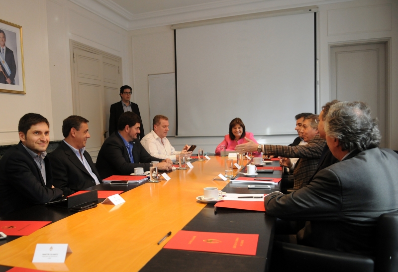 Pullaro participó de la Cumbre de Seguridad entre Nación y las cinco provincias más pobladas