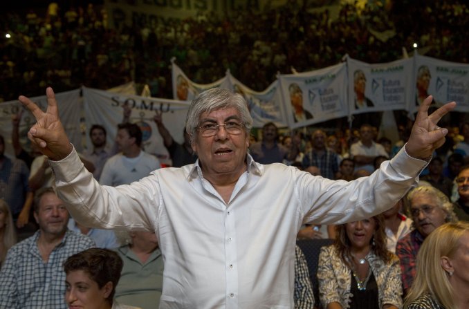 Hugo Moyano aseguró que dejaría la CGT para desembarcar en la AFA