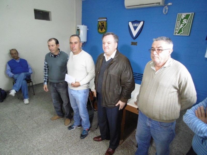 Michlig entregó aportes a instituciones Ceresinas