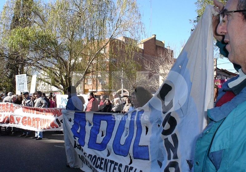 Movilización nacional a favor de la universidad pública
