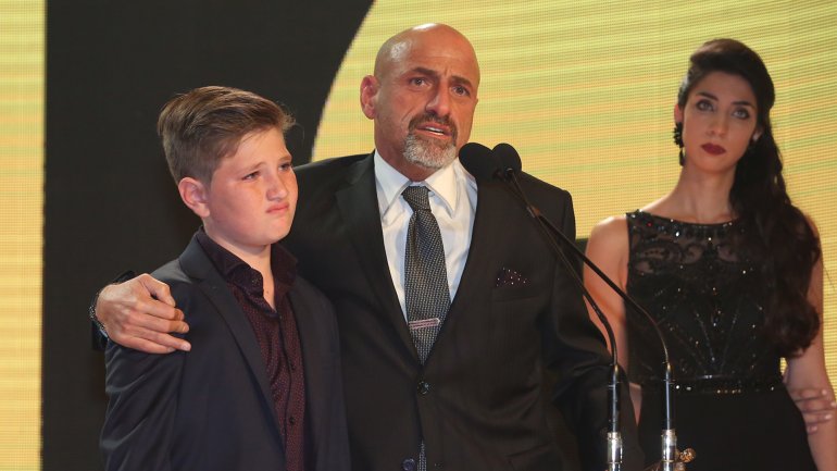 EL HOMENAJE A GERARDO SOFOVICH