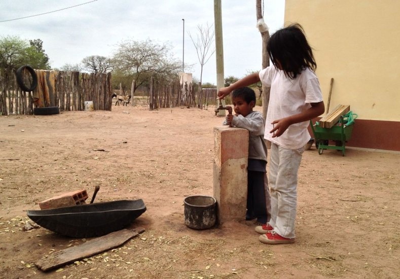 Por desnutrición, falleció una nena wichi en el norte de Salta