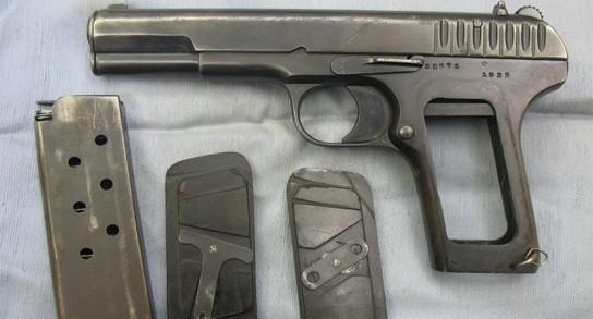 Detuvieron a un sujeto con parte de las 700 armas robadas