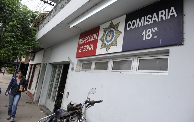 Se escapó de prisión y lo encontraron vestido de policía