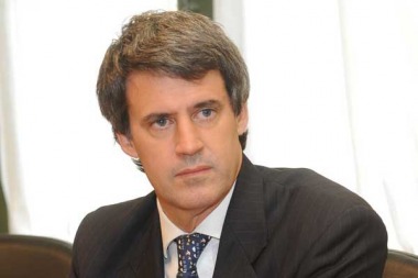 Prat Gay aseguró “no hay en Argentina una caída del empleo