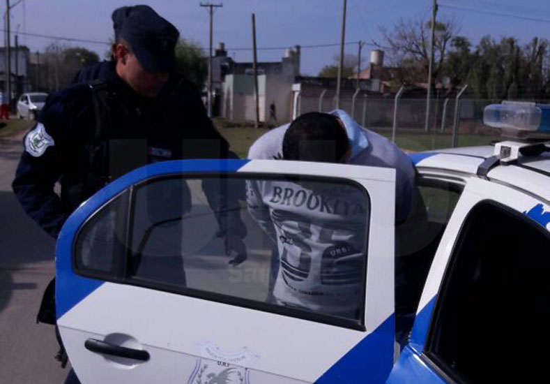 Secuestran una pistola 9 milímetros que podría pertenecer al lote de las robadas a la Policía