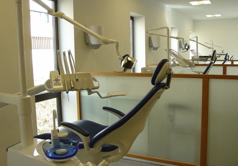 Se hicieron pasar por pacientes y asaltaron un consultorio odontológico
