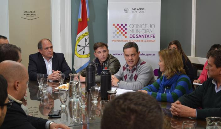 Concejales trataron el problema del 