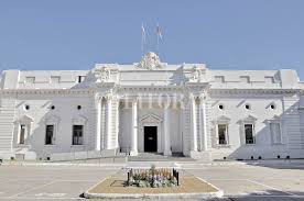 Saglione y Garibay tratarán de destrabar el endeudamiento