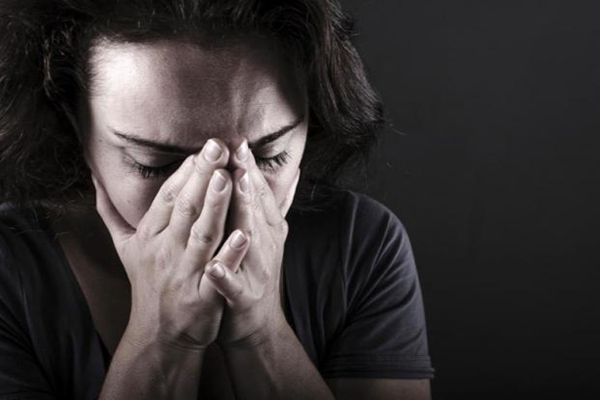 Condenan a un joven por acosar a su ex novia