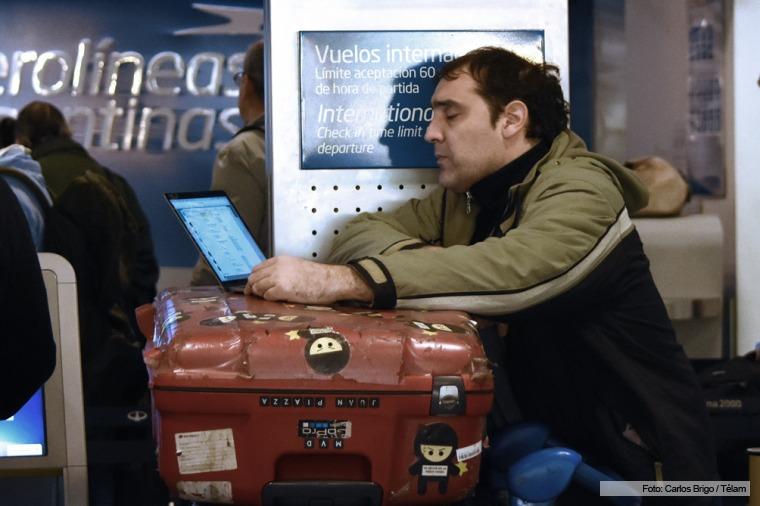 No hay vuelos en Aeroparque y la actividad es casi normal en Ezeiza