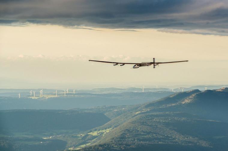 El avión solar llegó a Nueva York en su última etapa