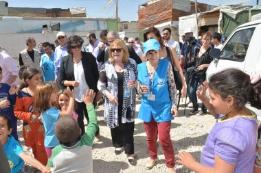 La llegada de tres mil refugiados sirios, un hecho inédito