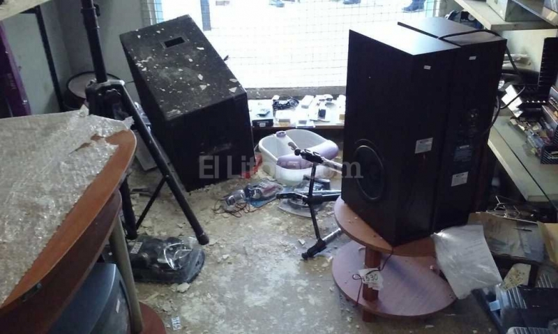 Boqueteros  ingresaron a robar a TV Ragal