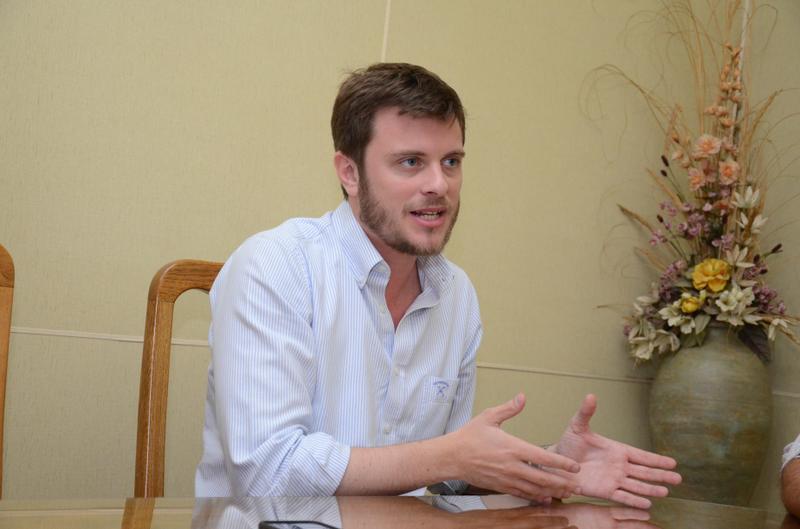 “Cada vez son más los radicales que buscan dejar el Frente”