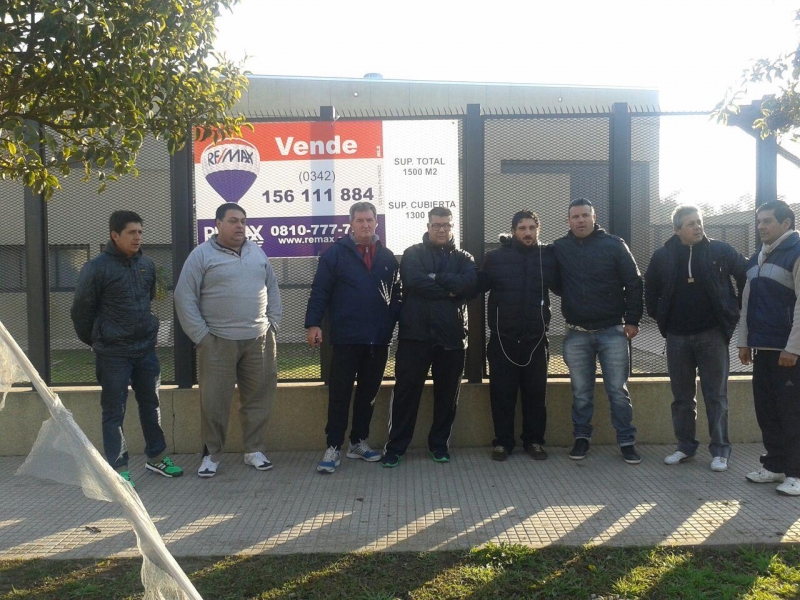 Trabajadores reclaman por su situación laboral