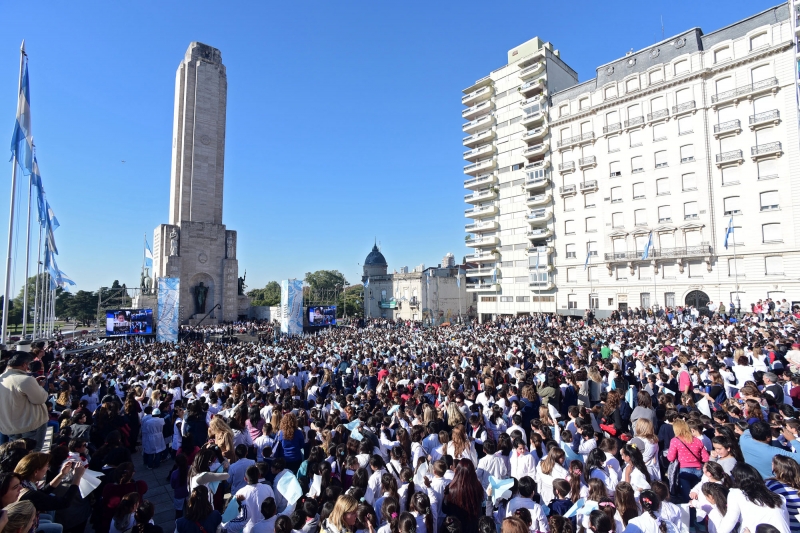  “Al respetarla crece nuestra esperanza y podemos confiar en el futuro”