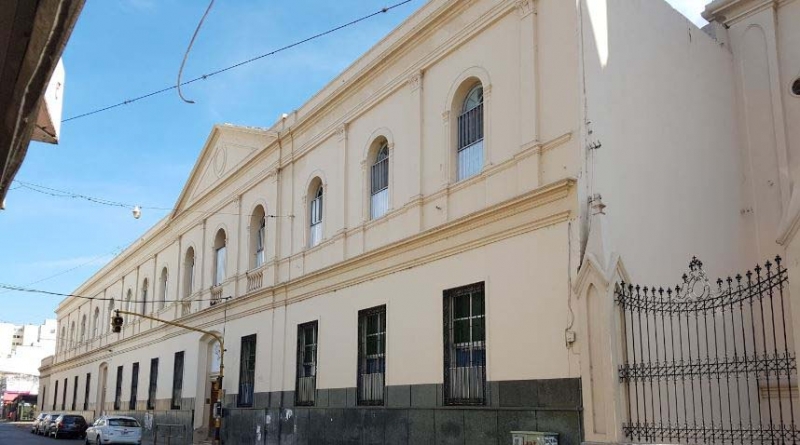 Amenaza de bomba en tres escuelas