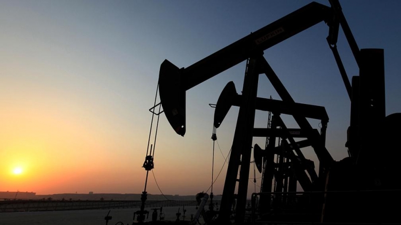 Continúa el paro por 48 horas de petroleros