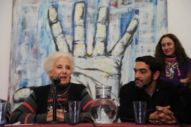 Abuelas de Plaza de Mayo anunciaron la recuperación del nieto 120