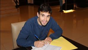 LUCAS CEBALLOS SE INCORPORÓ A COLÓN 