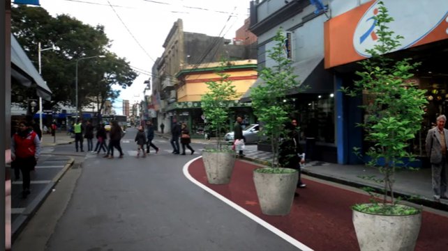 Proponen ampliar la circulación peatonal sobre calle Mendoza