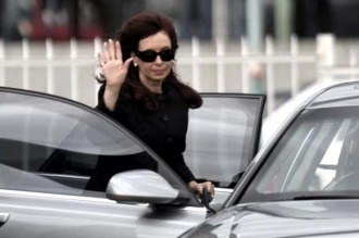 CFK se presentará esta tarde ante Bonadío