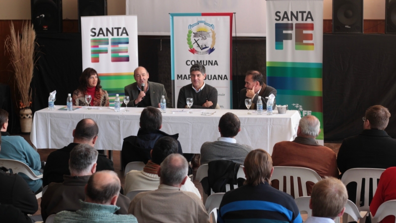 Santa Fe entregó aportes a 125 clubes