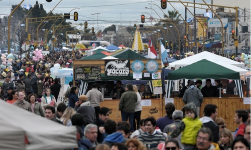 Los santafesinos llenaron de color el festejo del Bicentenario
