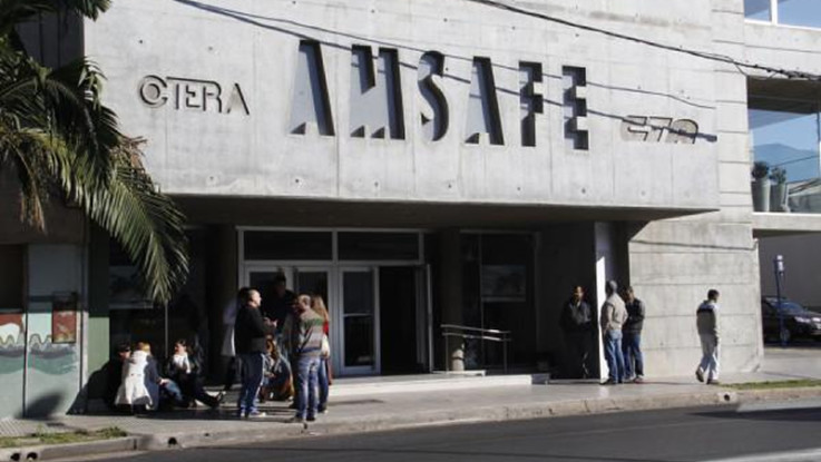 Amsafe rechaza el recorte de las licencias médicas