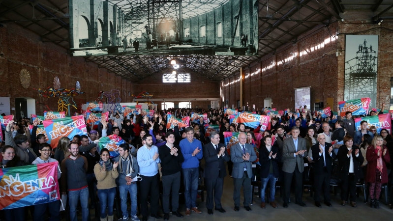 Lifschitz reconoció 251 proyectos de Ingenia de la Región 3