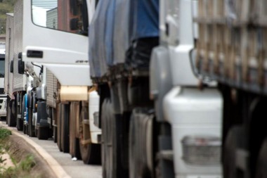 Por el paro, cayó 95% el ingreso de camiones a los puertos de Rosario