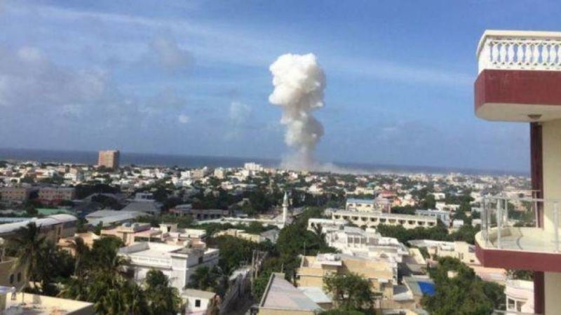Trece muertos tras un doble atentado en un aeropuerto de Somalia