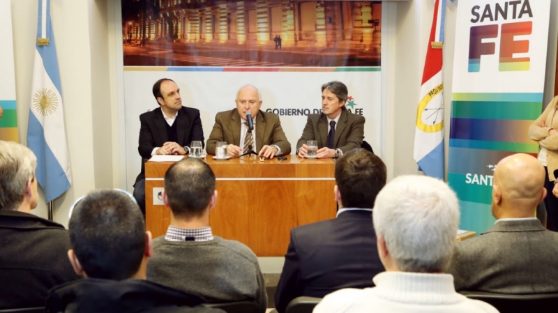 Reemplazarán con tecnología LED la iluminación del Puente Colgante