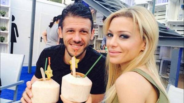 ¿EVANGELINA ANDERSON EMBARAZADA DE SU TERCER HIJO?