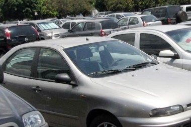 Las ventas de autos usados cayeron un 24,15% 