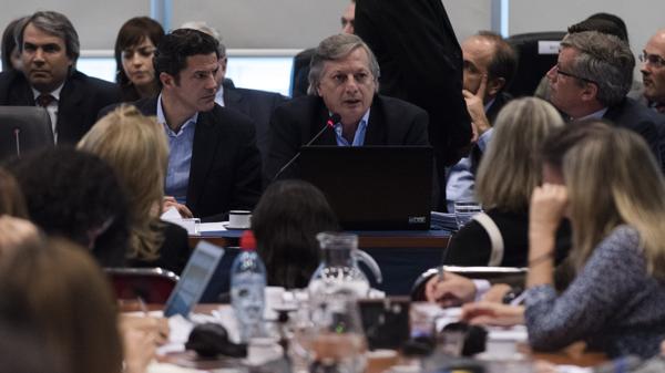 Aranguren habló de una \