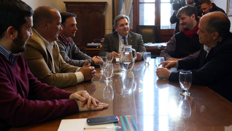 Continúa la ronda de consultas con los partidos políticos
