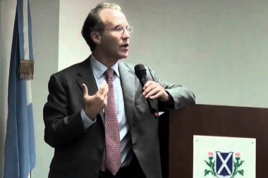Se completan los cinco miembros de la Corte con la jura de Carlos Rosenkrantz