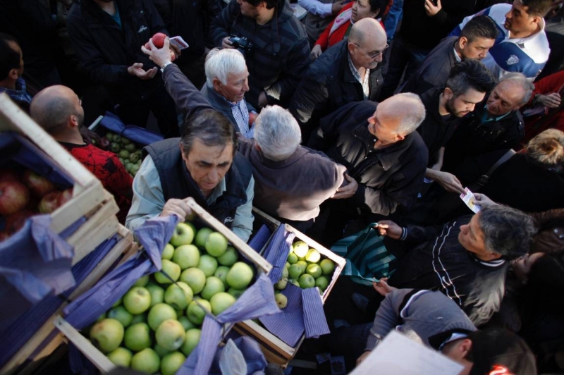 Buryaile recibirá a fruticultores de Río Negro y Neuquén