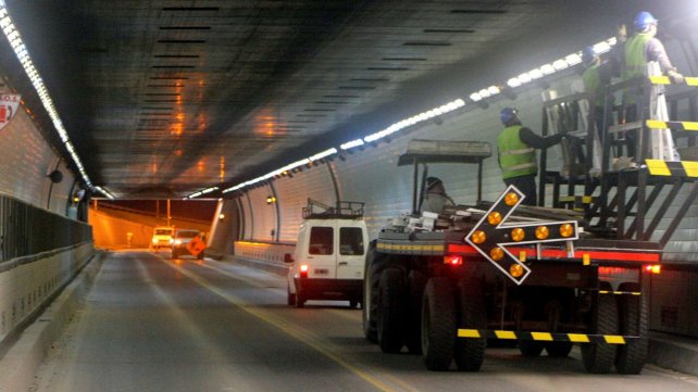 Evaluarán el estado general y la seguridad del túnel subfluvial