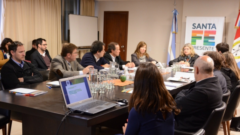 La ministra Balagué se reunió con legisladores