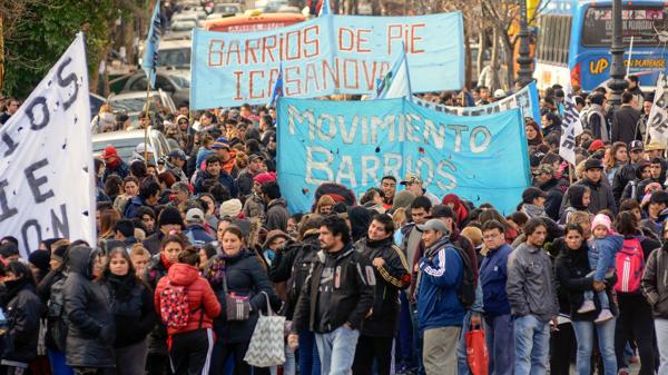 Estiman que en ocho meses hubo casi 170.000 despidos y más de 90.000 suspensiones