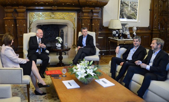 Lifschitz firmó un acuerdo con Macri en materia de seguridad
