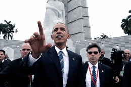 Barack Obama extendió por otro año la ley que sostiene el bloqueo a Cuba