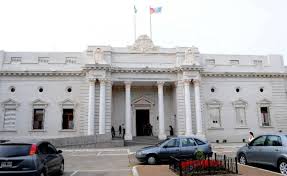 Disertación de Dr. Cholvis en la Cámara de Senadores